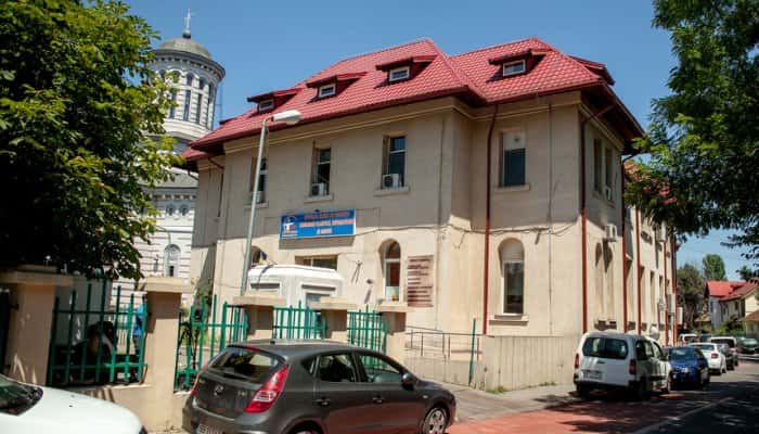 Pacient transferat de la Spitalul Judeţean Suceava la Spitalul de Arşi din Capitală, depistat pozitiv la COVID-19. 28 de cadre medicale izolate la domiciliu pentru 14 zile